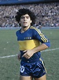 Diego Maradona, 1981 : r/OldSchoolCool