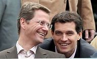 Guido Westerwelle und Michael Mronz: Hochzeit in Bonn - DER SPIEGEL