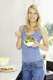 Gwyneth Paltrow 2017 Workout and Diet Secrets - Healthy Celeb