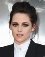 Kristen at the "Snow White and the Huntsman" screening in LA. - Kristen ...