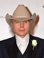 Dwight Yoakam, Larry Gatlin, Marcus Hummon & More Get Inducted Into ...