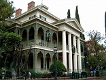 Disneyland Secrets: Haunted Mansion