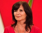 Maureen Nolan shows off results of facelift on Loose Women - but sister ...