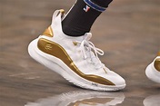 Steph Curry debuting the new Curry 8 : r/Sneakers