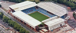 Villa Park Stadium - Aston Villa Guide | Football Tripper