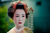 Geisha Girl: Facts & Secrets of the Japanese Geisha | WHO Magazine
