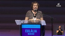 Eulália Bueno: A plenitude do amor - YouTube