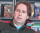 Alastair Reynolds Biography - Facts, Childhood, Family Life & Achievements