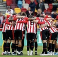 Brentford regresa a la primera división del fútbol inglés tras 74 años ...