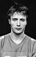 Young Mads..unf baby | Mads mikkelsen, Mads mikkelsen young, Daddy ...