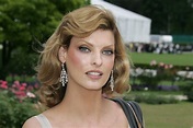 Linda Evangelista is Back After 15 Years - Forbes Zone