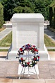 La Tumba Del Soldado Desconocido En El Cementerio Nacional De Arlington ...