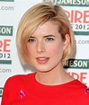 Agyness Deyn with her hair cut into a between the chin and lips bob