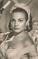 Spanish Classic Beauty: 50 Glamorous Photos of Carmen Sevilla in the ...