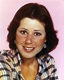 Julie Kavner in Checkered Outfit Close Up Portrait Photo Print (8 x 10 ...