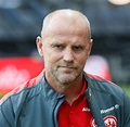 Thomas Schaaf : „Werders Tabellenplatz tut natürlich weh“ - WELT