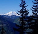 Pacific Northwest Seasons: Hiking the Mountains to Sound Greenway ...