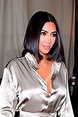Kim Kardashian lleva hoy la camisa que estaba en tendencia en el 2000 ...