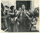 1974 Press Photo Press Surrounds New Orleans District Attorney Jim ...