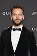 Alessandro Borghi al cinema con Il primo re in un look estremo