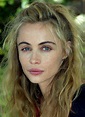 Photos : Emmanuelle Béart a 57 ans... retour sur l'évolution physique ...