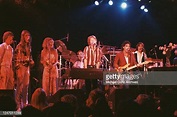 Stevie Nicks, Todd Rundgren and Hall and Oates record the live rock ...