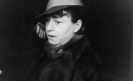 Dorothy Parker: Biography, Career, and Books