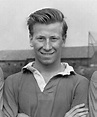 A young Bobby Charlton - 6toplists
