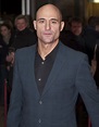 Mark Strong - Wikipedia