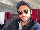 Shahid Afridi offers support to India amid COVID-19