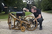 World's First Motorcycle (1885) - Daimler's riding car - facts inform