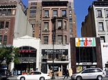 A Walk Down 72nd Street on the Upper West Side, Manhattan