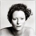Biography: Fashion/Portrait photographer Richard Avedon | MONOVISIONS