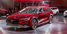 Review: 2018 Buick Regal TourX sport wagon delivers room, style value