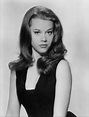 30 Beautiful Black and White Portraits of a Very Young Jane Fonda From ...