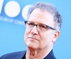 Albert Brooks Biography - Facts, Childhood, Family Life & Achievements