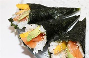 Fiona's Japanese Cooking: BASIC JAPANESE COOKING: TEMAKI SUSHI HAND ROLLS