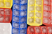 The 9 Best Ice Cube Trays in 2021