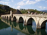 Die Brücke über die Drina in Višegrad – Geschichte und Erzählung | OST ...