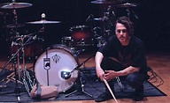 Drummer Matt McGuire voegt zich bij The Chainsmokers - Partyscene