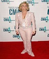 Lorrie Morgan Birthday, Real Name, Age, Weight, Height, Family, Facts ...