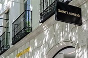 Fachada De La Tienda Saint Laurent En Madrid España Imagen de archivo ...