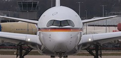 Neuer Staatsflieger: Deutschlands erster Regierungs-A350 trägt Farbe ...
