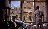 Recensione film La finestra sul cortile di Alfred Hitchcock ...
