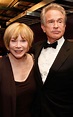 Shirley MacLaine & Warren Beatty from Celebrity Siblings | E! News