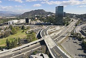 101 Fwy offramp at Universal Place - North Hollywood | Heliphoto