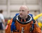 Former NASA astronaut Mark Kelly hopes to bring some science to the ...