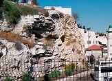 Golgota o Calvario: El Monte donde expiró Jesús de Nazaret.