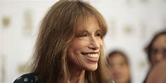 Carly Simon - Net Worth January 2024, Salary, Age, Siblings, Bio ...