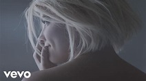 Halsey - Colors - YouTube